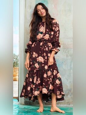 cream dress long sleeve Caroline Cream White Long Sleeves Dress / Floor length Satin Dress / Button  detail Simple Wedding Dress – Noire main image 1